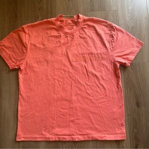 Fear of God Essentials T-Shirt – Men’s Medium – Coral / Orange Logo Tee Street